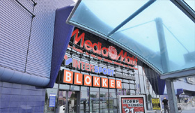 Intersport Megastore Roermond (NL): Ladenbau Sport - 