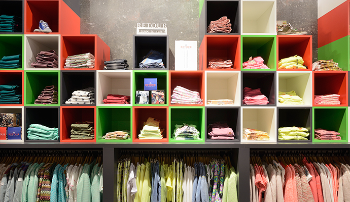 Shop in shop Konzept Mode >> Retour Jeans