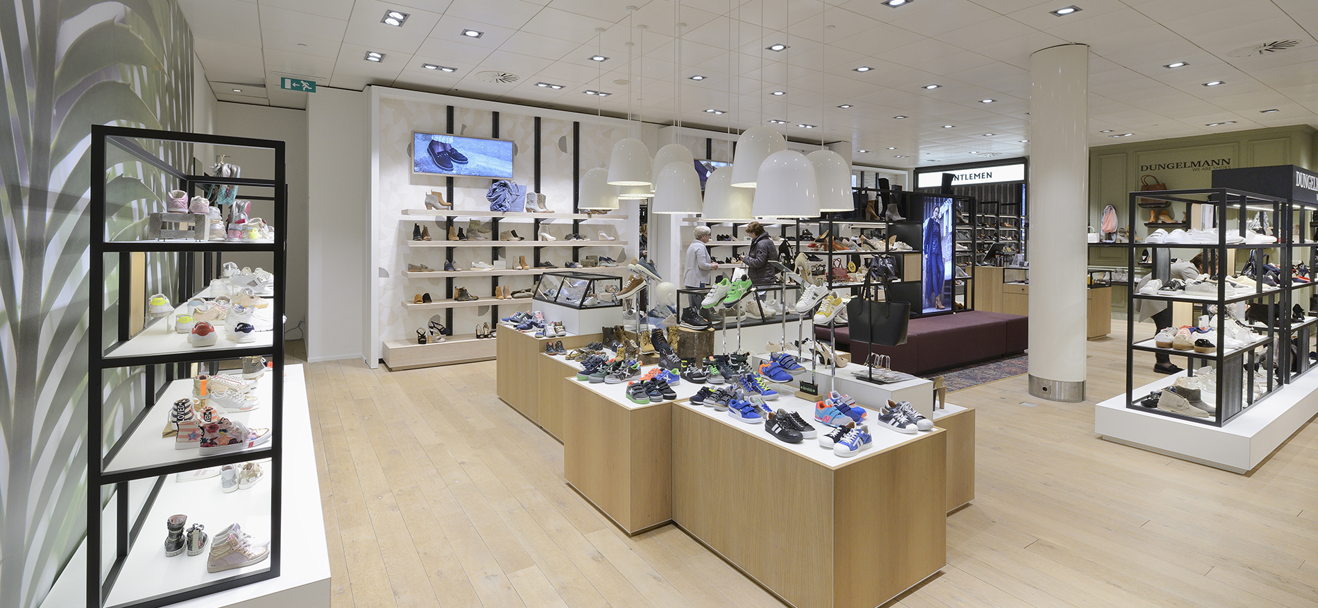 Shop-in-Shop Dungelmann Schoenen - 