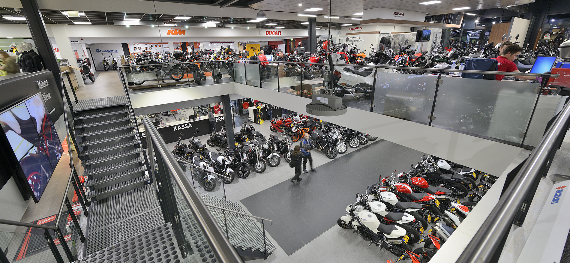 Goedhart Motoren: Shop Design durch WSB - 