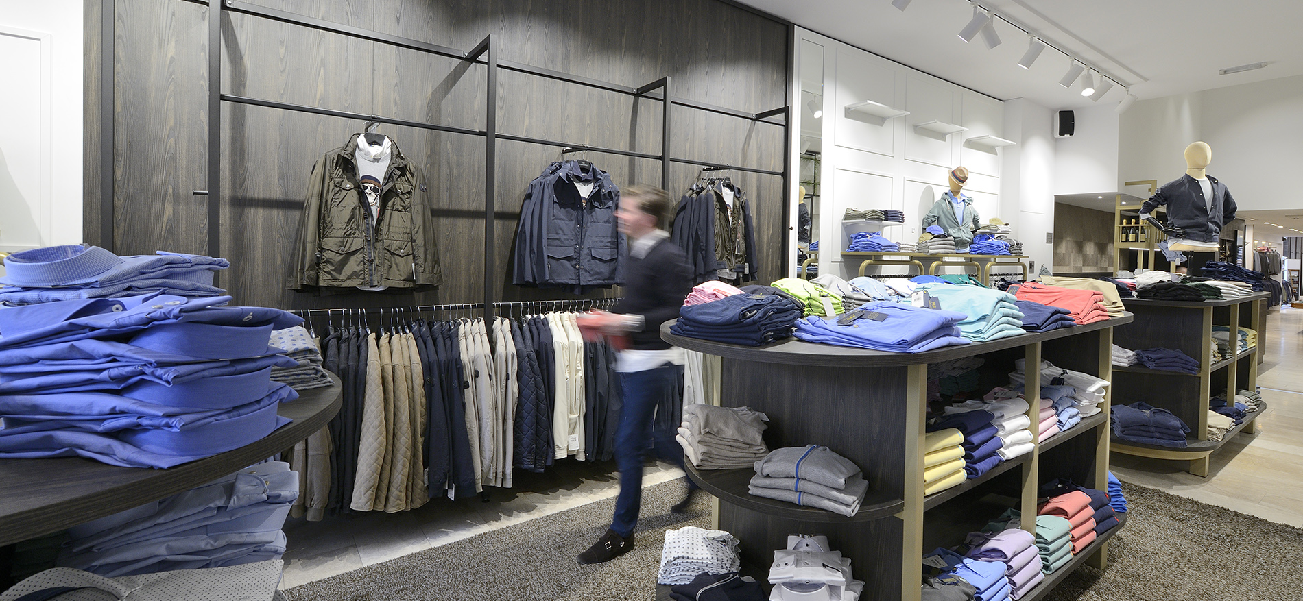 Gründliches Restyling von MarcEdwards Menswear in Haarlem - 