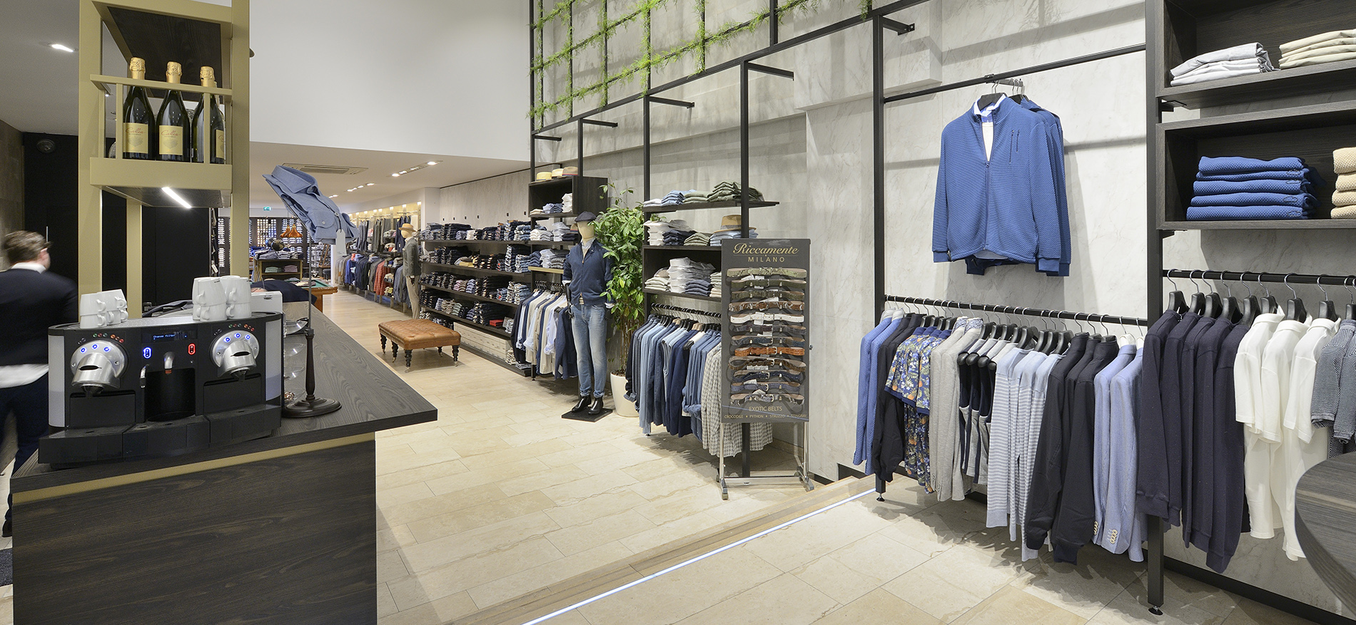 Gründliches Restyling von MarcEdwards Menswear in Haarlem - 