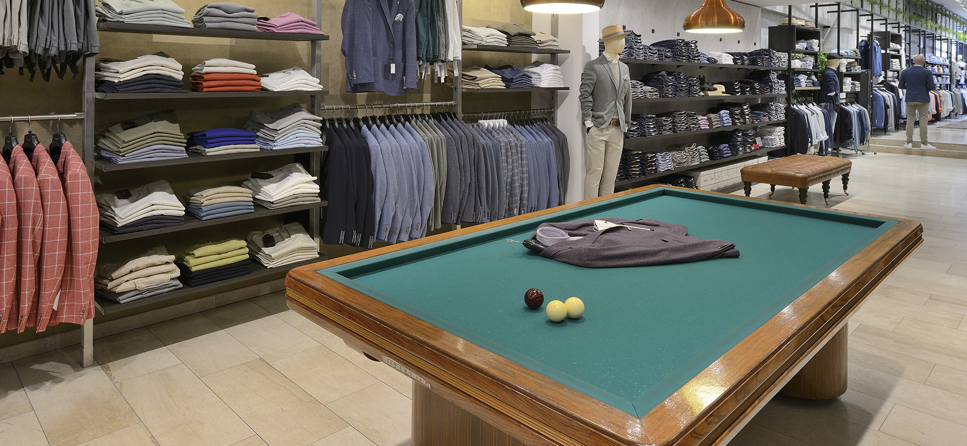 Gründliches Restyling von MarcEdwards Menswear in Haarlem - 