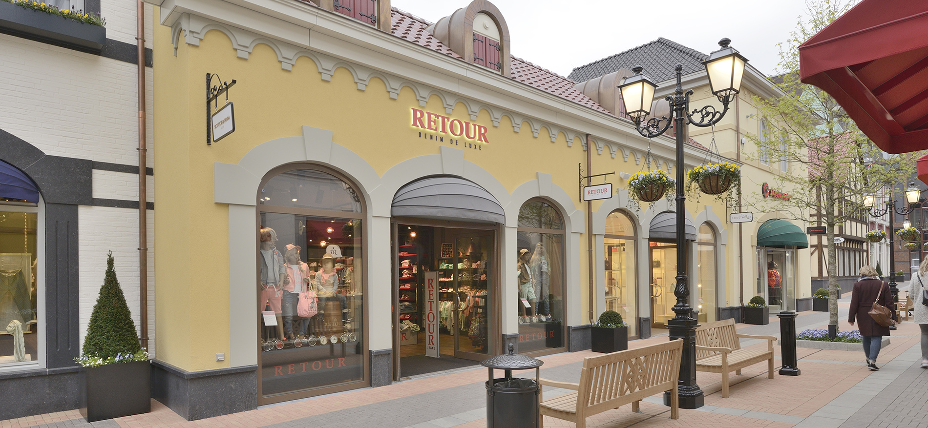 Outlet concept store Retour Jeans, Roermond - 