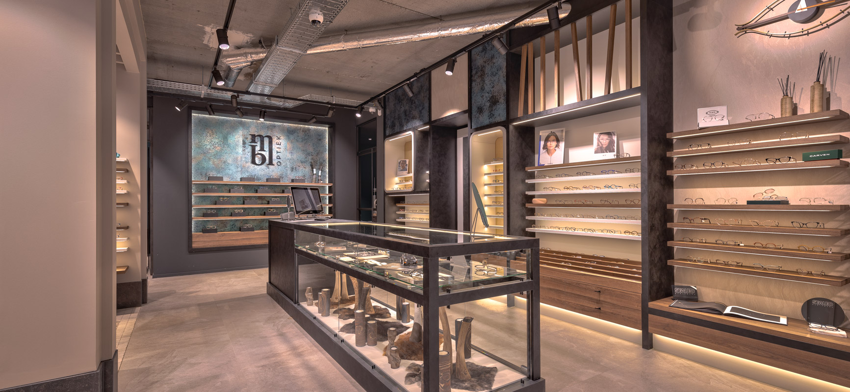 B&M Optiek | Oostende: Eyecare, Eyefashion, Customer Journey - 